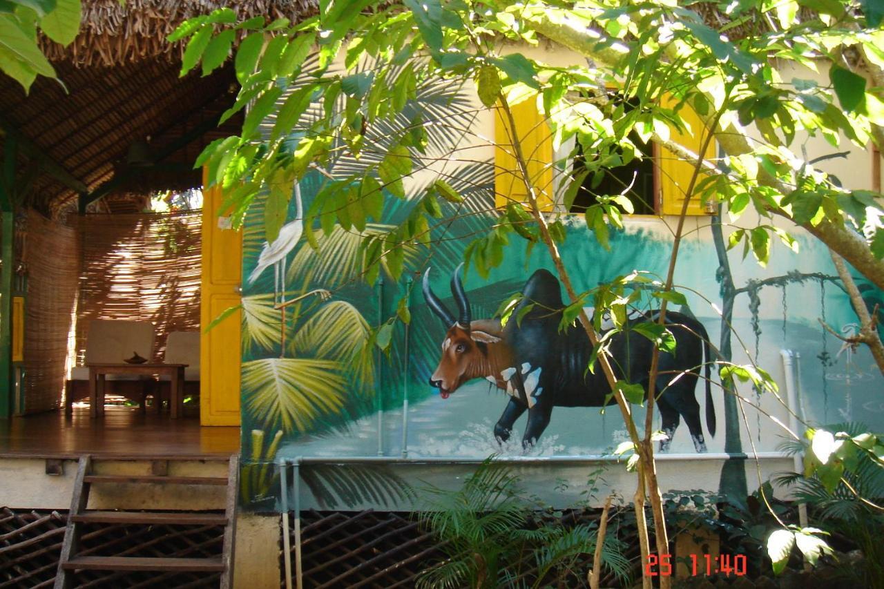 Les Bungalows D'Ambonara Hell-Ville 객실 사진